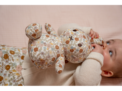 Textilní králíček LITTLE DUTCH Miffy 2023, vintage kytičky 35 cm - 4